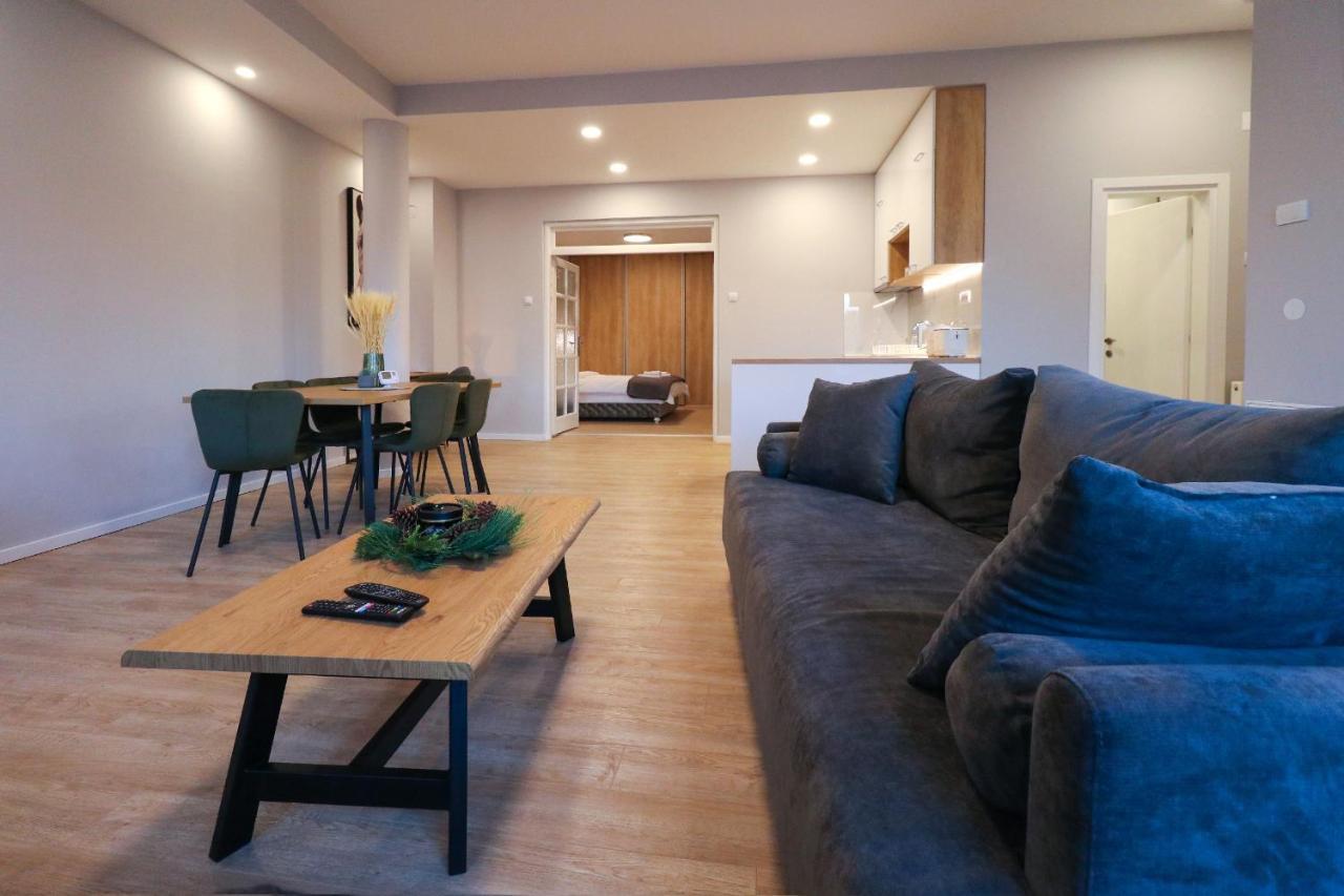 Heart Of Nis Lux Apartment ภายนอก รูปภาพ