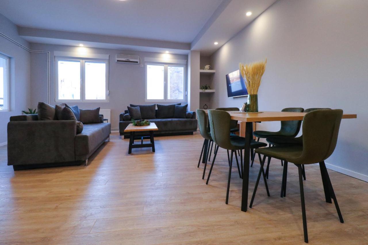 Heart Of Nis Lux Apartment ภายนอก รูปภาพ